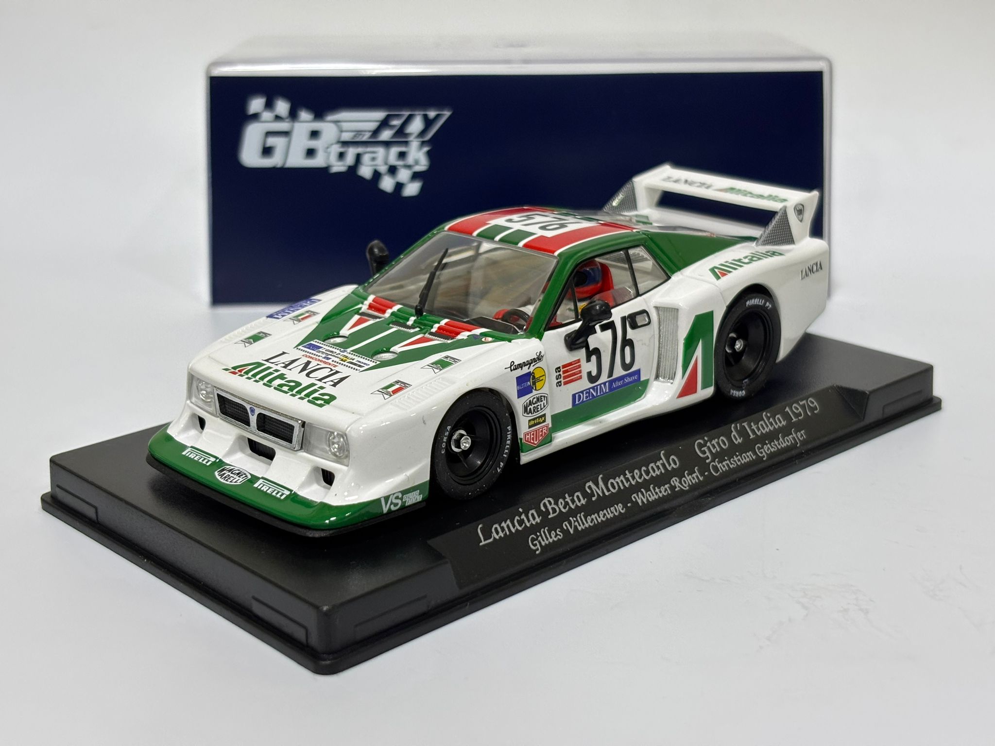 whatsapp_image_2025-10-23_at_11_17_31