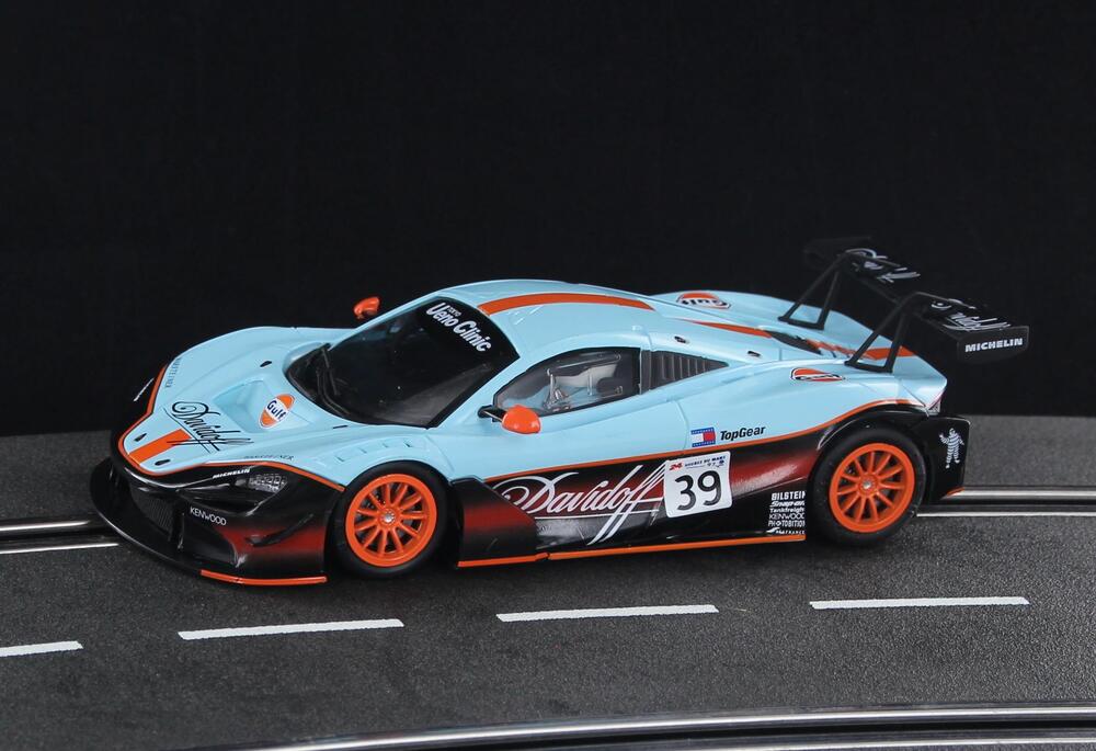 rc-swcar04b-01