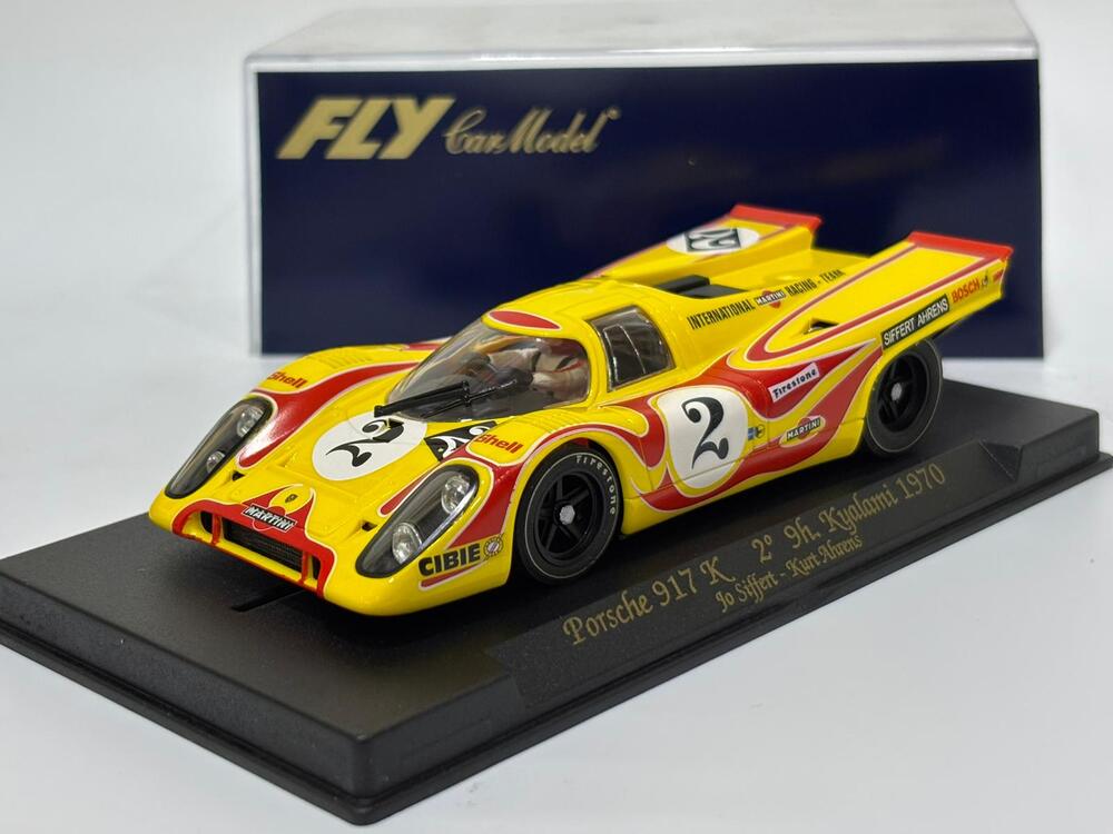 whatsapp_image_2025-10-22_at_11_48_04